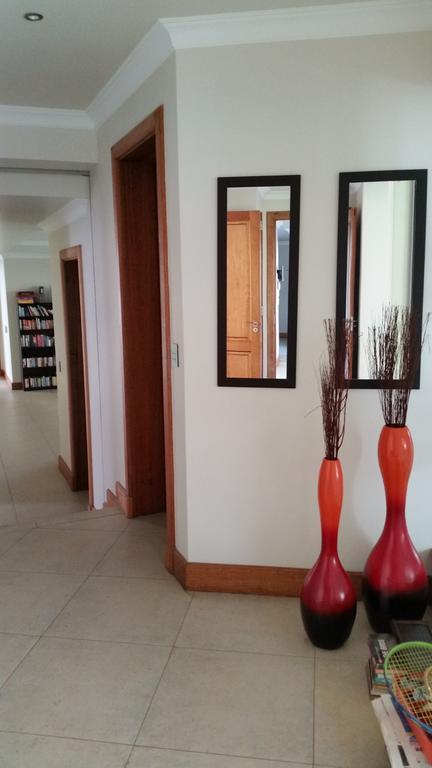 Bed and Breakfast 6 On Acacia Johannesburg Exterior foto